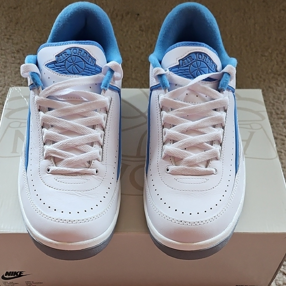 Air Jordan 2 "UNC" White and Blue Sneakers